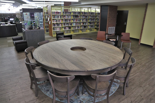 Furniture Store «Rustic Elements Furniture», reviews and photos, 100 McDonald Ave, Joliet, IL 60431, USA