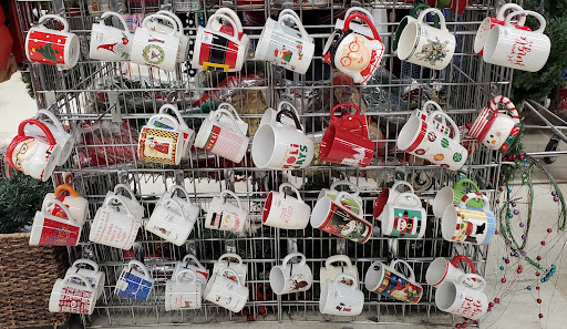 Thrift Store «South Hill Goodwill», reviews and photos, 12915 Meridian E, Puyallup, WA 98373, USA