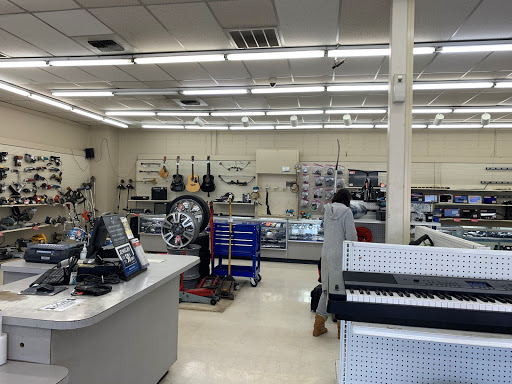 Pawn Shop «EZPAWN», reviews and photos, 1502 S Nevada Ave, Colorado Springs, CO 80905, USA