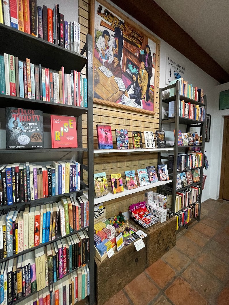 Palabras Bilingual Bookstore