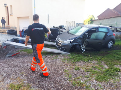 CLM DEPANNAGE Automobiles poids-lourds pneumatiques / fourrières la roche sur forons à La Roche-sur-Foron