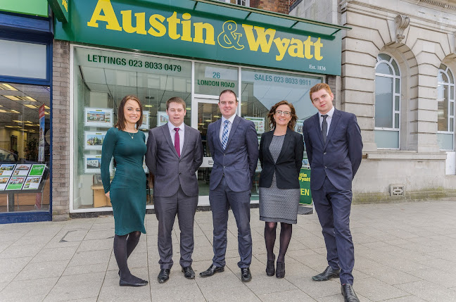 Comments and reviews of Austin & Wyatt Sales and Letting Agents Southampton