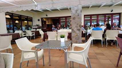 Restaurante Vista Alegre - Playa la Griega, s/n, 33328 Colunga, Asturias, Spain