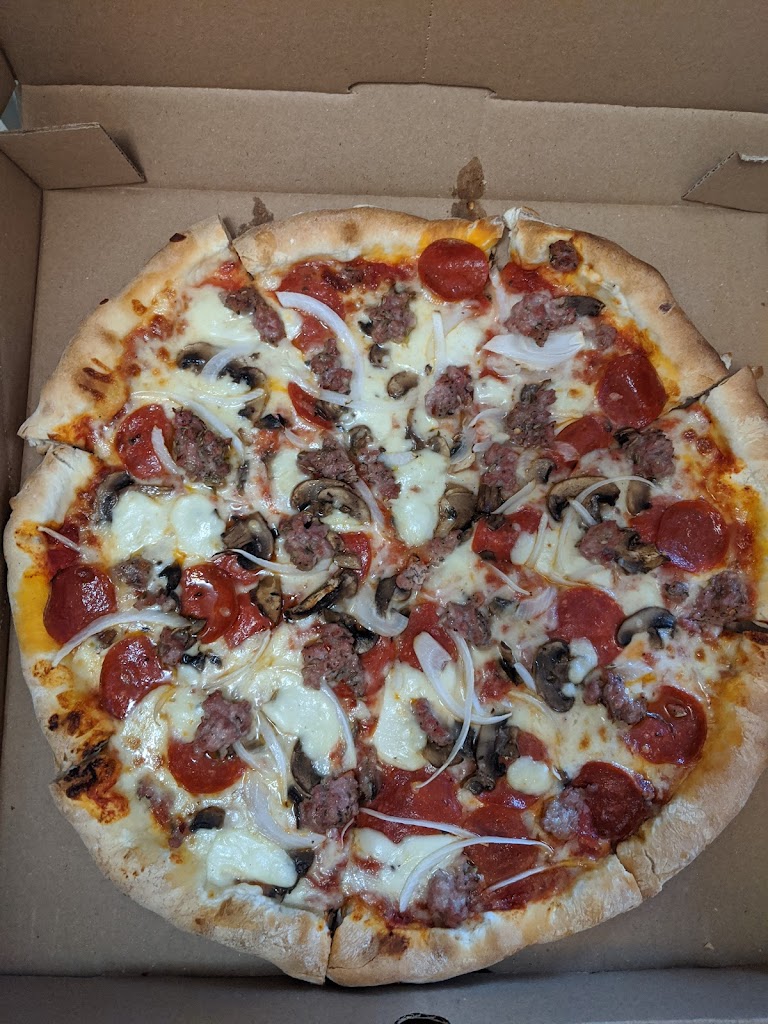 Famous Yeti's Pizza 53527
