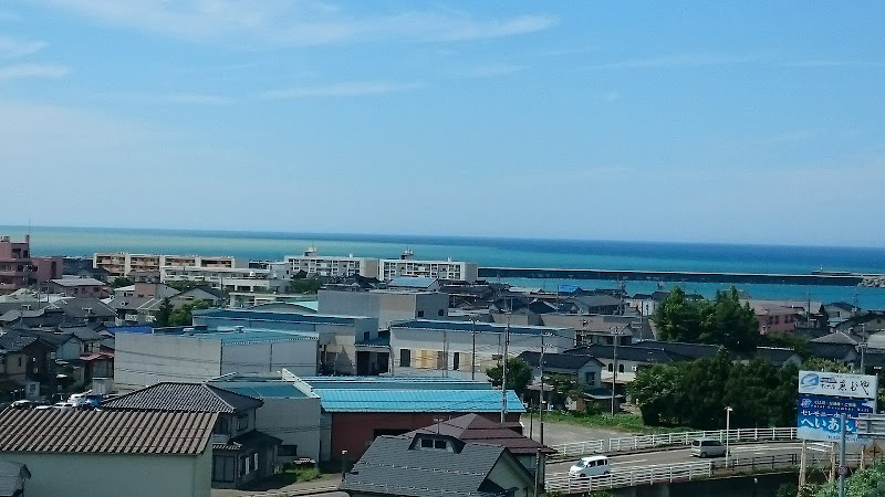 横町からすやま運動広場