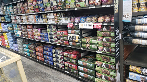 Pet Supply Store «Pet Supermarket, Inc.», reviews and photos, 1052 Peachtree Industrial Blvd, Suwanee, GA 30024, USA