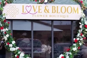 Love and Bloom Flower Boutique image