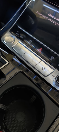 Car Wash «CrossRoads Hand Car Wash», reviews and photos, 1050 Ontario Mills Dr, Ontario, CA 91764, USA