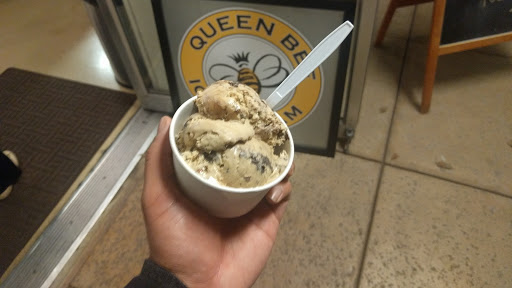 Shopping Mall «Marsh Manor Shopping Center», reviews and photos, 3700 Florence St, Redwood City, CA 94063, USA