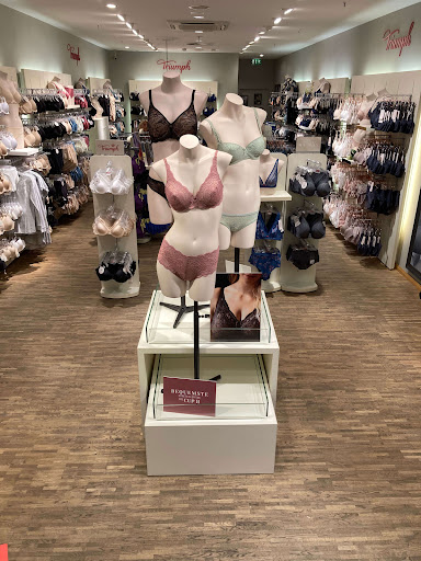 Triumph Lingerie - Hessen Center Borsigallee