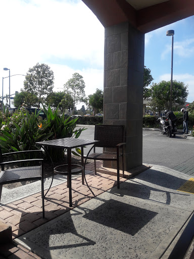 Coffee Shop «The Coffee Bean & Tea Leaf», reviews and photos, 2180 N Rose Ave, Oxnard, CA 93030, USA