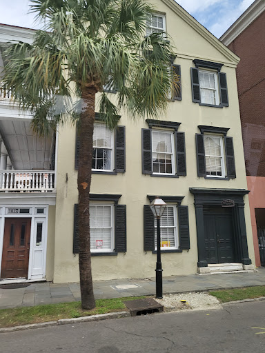 Barber Shop «Broad Street Barber Shop», reviews and photos, 102 Broad St # A, Charleston, SC 29401, USA