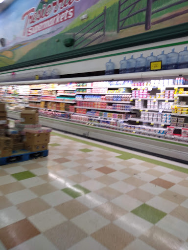 Supermarket «Tresierras Supermarket», reviews and photos, 280 Harvard Blvd, Santa Paula, CA 93060, USA