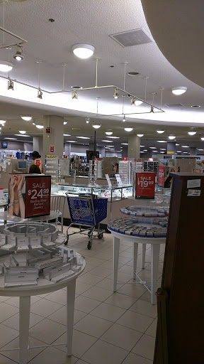 Department Store «Sears», reviews and photos, 1111 Franklin Ave, Garden City, NY 11530, USA