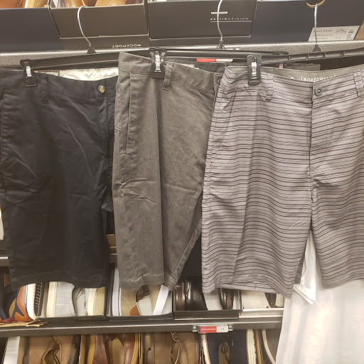 Department Store «Nordstrom Rack Edinger Plaza», reviews and photos, 7532 Edinger Ave, Huntington Beach, CA 92647, USA