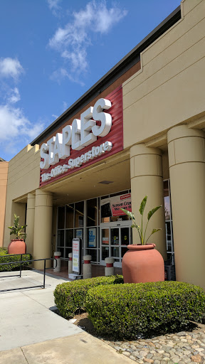 Staples image