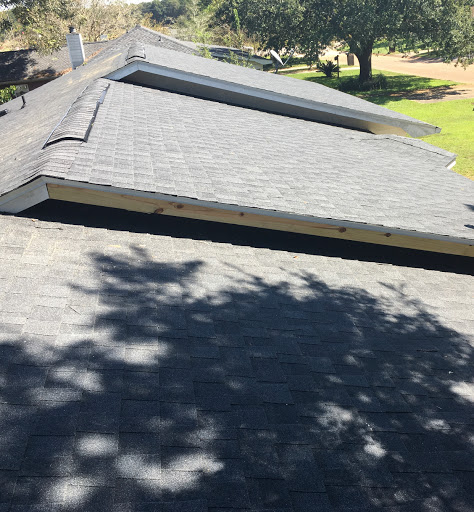 Roofing Contractor «Mobile Roofing & Construction», reviews and photos, 114 Westfield Ave, Mobile, AL 36608, USA