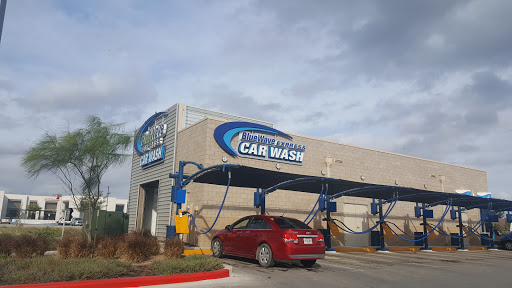 BlueWave Express Car Wash en Weslaco