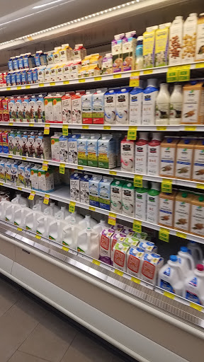 Grocery Store «Acme Fresh Market No. 1», reviews and photos, 1835 W Market St, Akron, OH 44313, USA