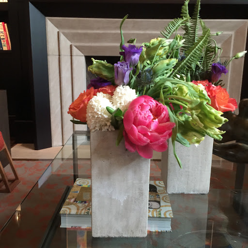 Florist «Oshi Floral Design Nashville», reviews and photos, 215 6th Ave N, Nashville, TN 37219, USA