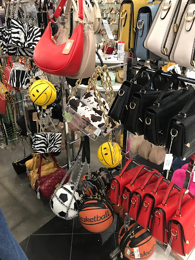 Fashion Accessories Store «Hot Point International Fashions», reviews and photos, 342 E Fordham Rd, Bronx, NY 10458, USA