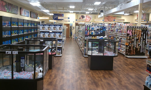 Pet Supply Store «Pet Valu», reviews and photos, 9015 Columbus Pike, Lewis Center, OH 43035, USA