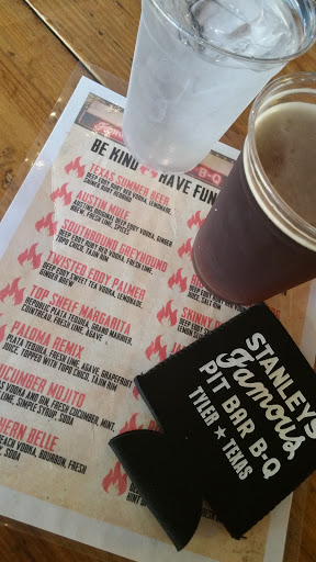 Barbecue Restaurant «Stanley’s Famous Pit Bar-B-Q», reviews and photos, 525 S Beckham Ave, Tyler, TX 75702, USA