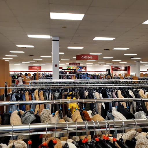 Department Store «T.J. Maxx & HomeGoods», reviews and photos, 196 Alps Rd #8, Athens, GA 30606, USA