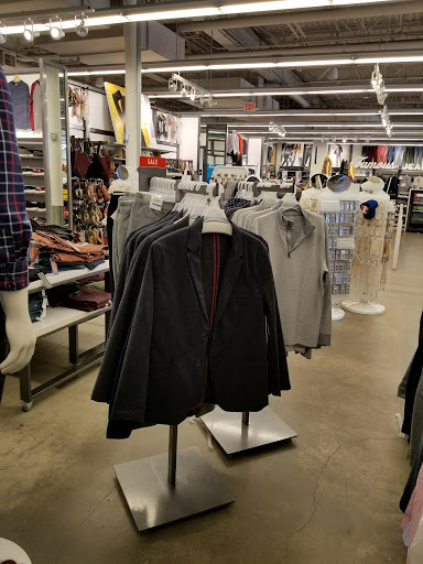 Shopping Mall «Dedham Mall», reviews and photos, 300 Providence Hwy, Dedham, MA 02026, USA