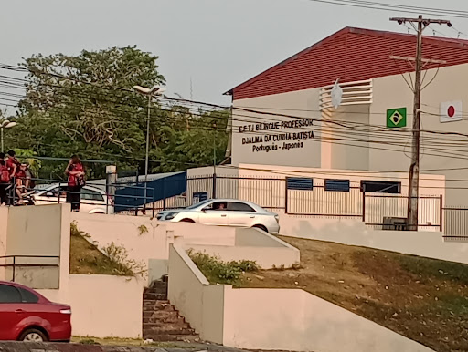 Escola bilíngue Manaus