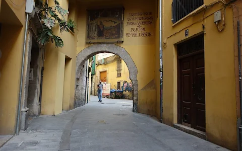 La Muralla Valencia image