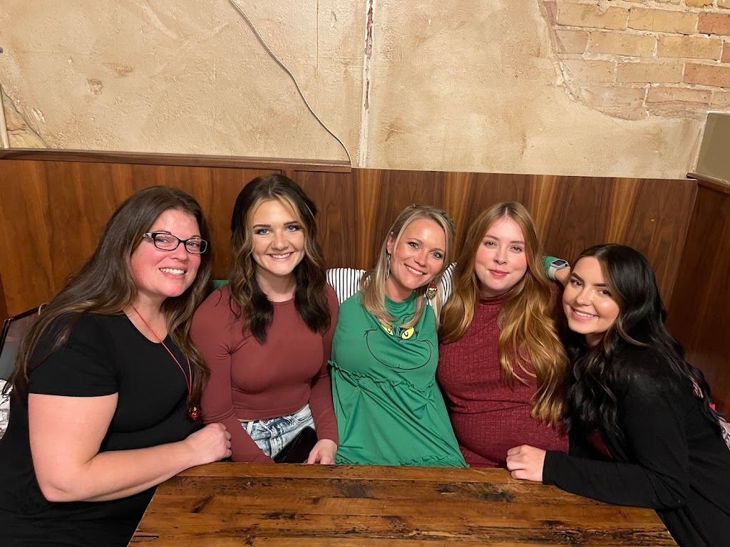Southern Style Salon 33576