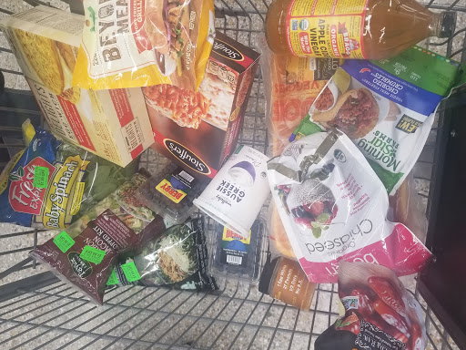 Grocery Store «Grocery Outlet Bargain Market», reviews and photos, 15719 Downey Ave, Paramount, CA 90723, USA