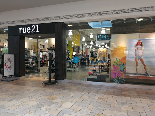 Clothing Store «rue21», reviews and photos, 6020 E 82nd St #718a, Indianapolis, IN 46250, USA