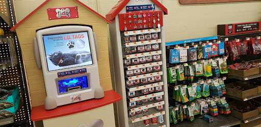 Pet Supply Store «Petco Animal Supplies», reviews and photos, 239 Newburyport Turnpike, Topsfield, MA 01983, USA