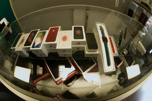 Electronics Repair Shop «Repair Republic LLC - Computer Tablet & Cell Phone Repair», reviews and photos, 2511 S Hampton Rd, Dallas, TX 75224, USA