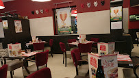 Atmosphère du Restaurant à viande Restaurant La Boucherie à Saintes - n°9