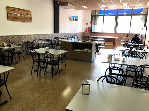 Bar Restaurant F3 en Corró d'Avall