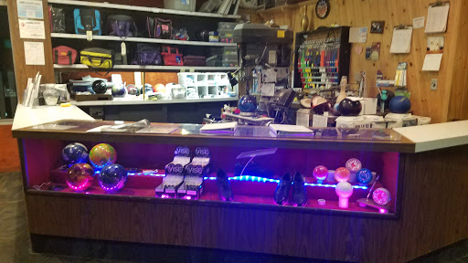 Bowling Alley «Lanes & Games», reviews and photos, 195 Concord Turnpike, Cambridge, MA 02140, USA