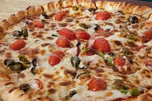 Hometown Pizza image