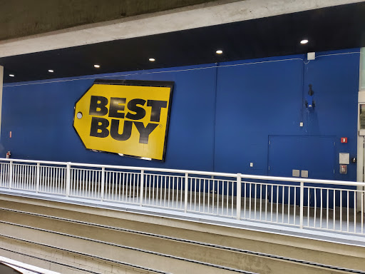 Electronics Store «Best Buy», reviews and photos, 13107 40 Rd c300, Flushing, NY 11354, USA