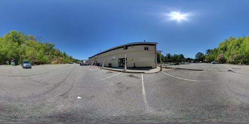 Liquor Store «Buy-Rite Discount Wine & Liquor», reviews and photos, 207 Ringwood Ave, Wanaque, NJ 07465, USA