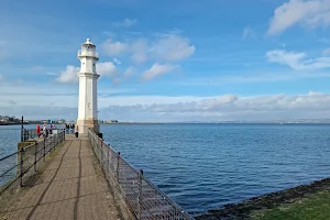 Newhaven Lighthouse image