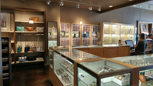 Outlet Mall «Tanger Outlet Commerce», reviews and photos, 800 Steven B Tanger Blvd, Commerce, GA 30529, USA