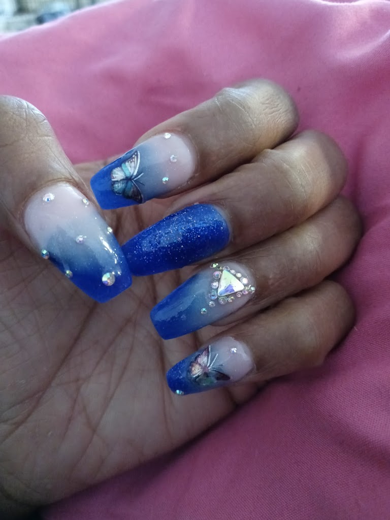 Tina Nails 20743