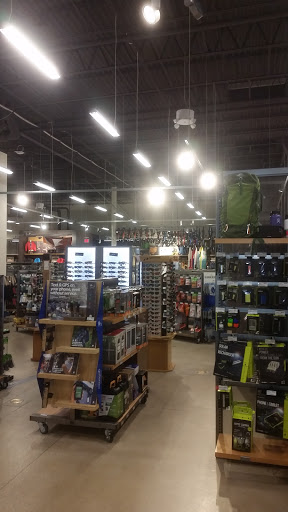 Camping Store «REI», reviews and photos, 6424 Sawmill Rd, Columbus, OH 43235, USA