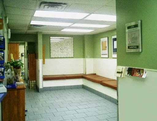 Manhattan Veterinary Group image 3