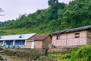 Prithas Destinations - Darjeeling | Kalimpong | Bidyang image