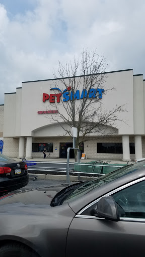 Pet Supply Store «PetSmart», reviews and photos, 5900 Carlisle Pike, Mechanicsburg, PA 17050, USA