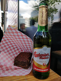 Plats et boissons du Restaurant de hamburgers Friends & Fries à Courbevoie - n°14